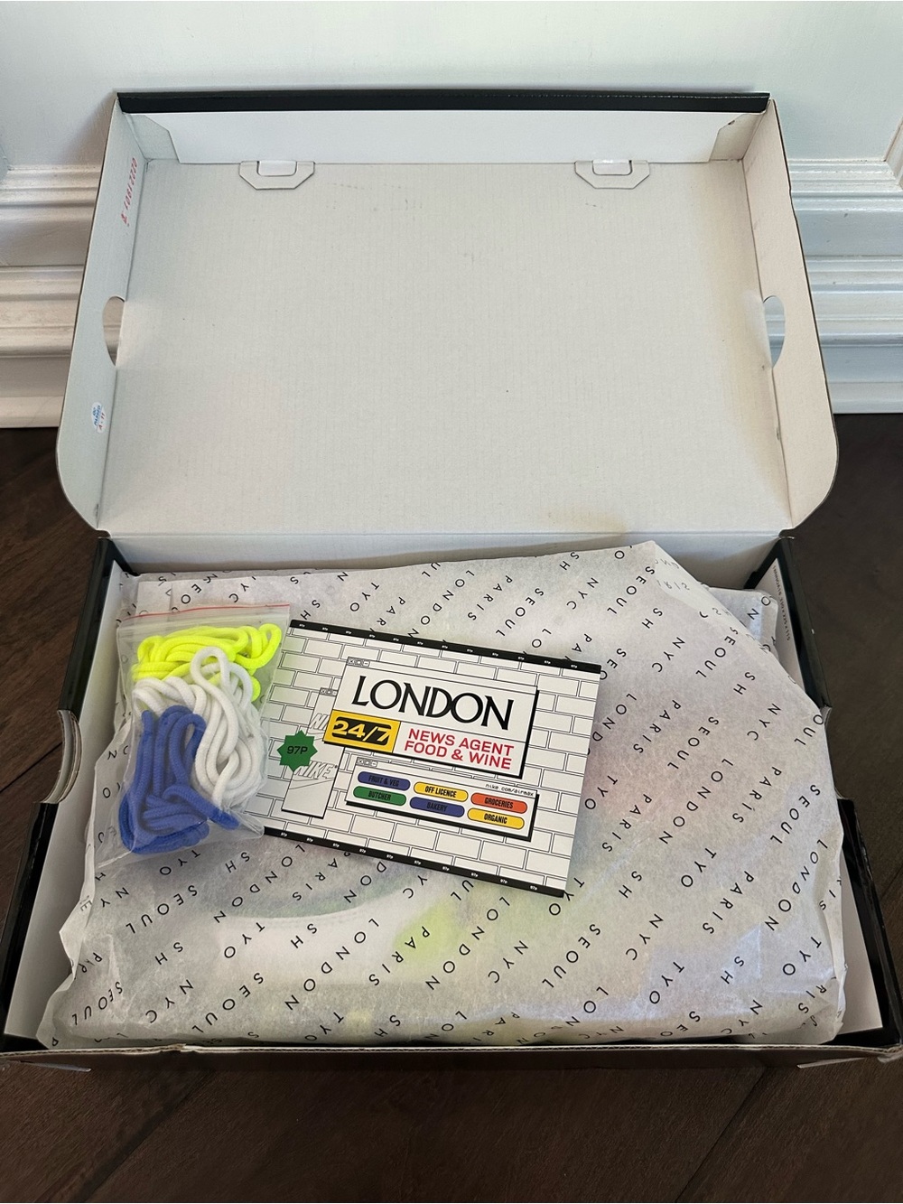 Nike Air Max 97 “On Air: London Summer of Love” - Picture 8 of 9